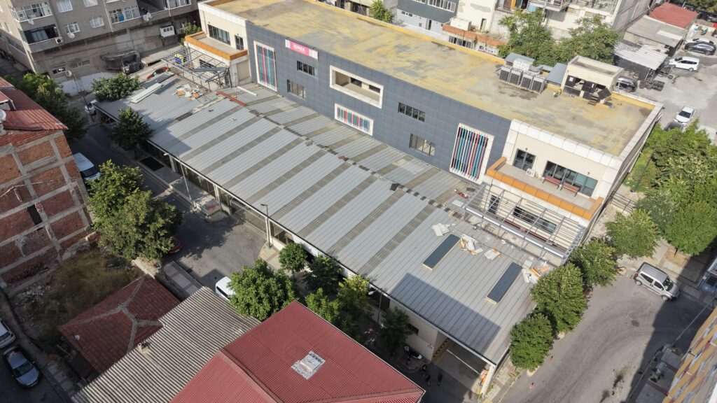 Bağcılar Yıldıztepe Mahallesi Zemin Altı Otopark ve Açık Pazar Alanı İnşaatı